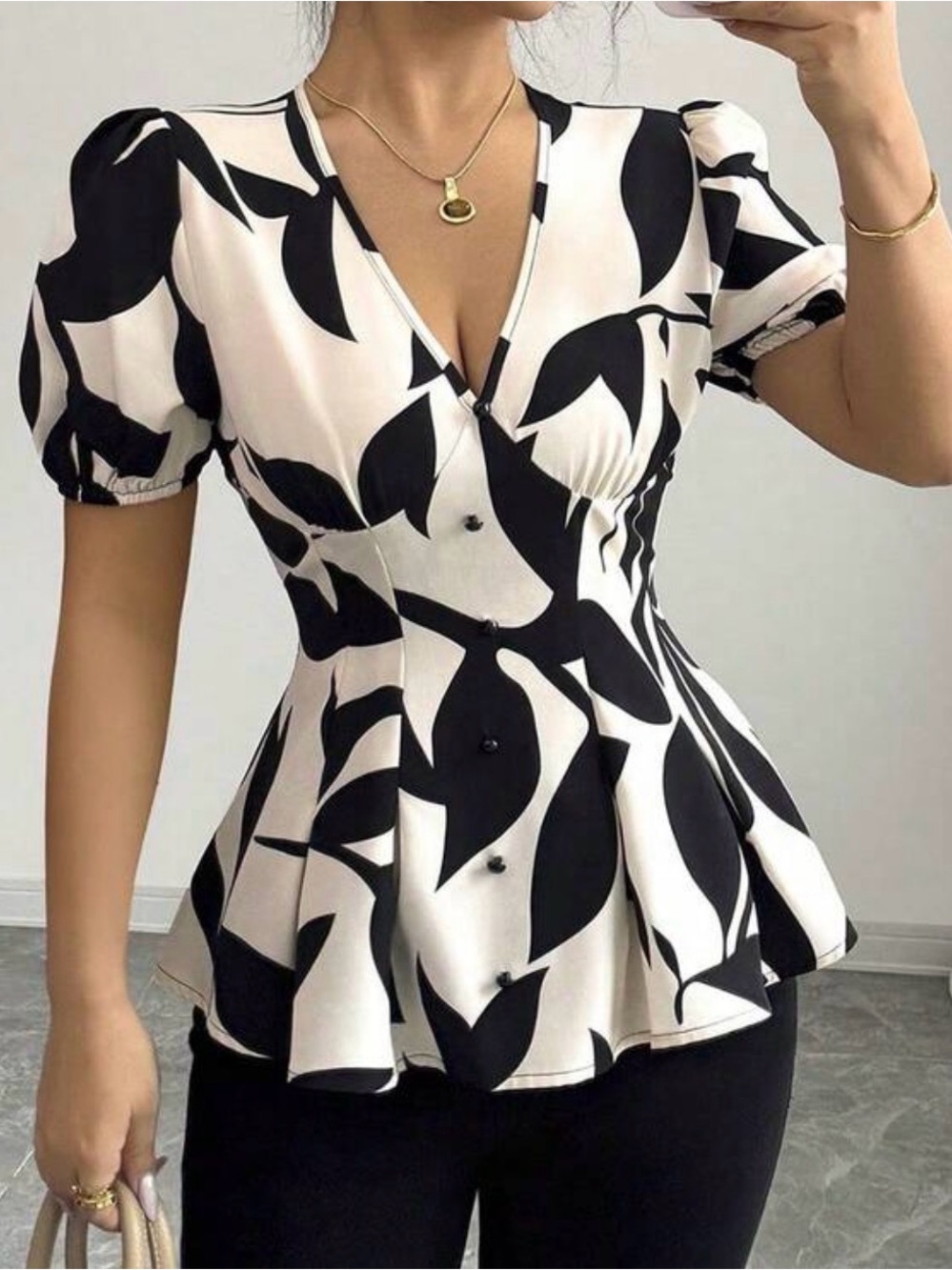 SHEIN Black & White Leaf-Print Peplum Blouse